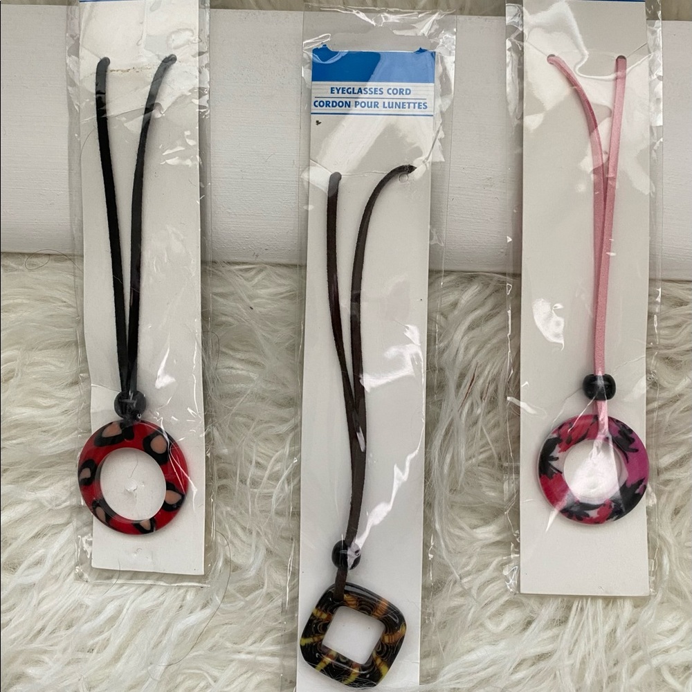 Eyeglasses Necklace Holder - Picture 6 of 10